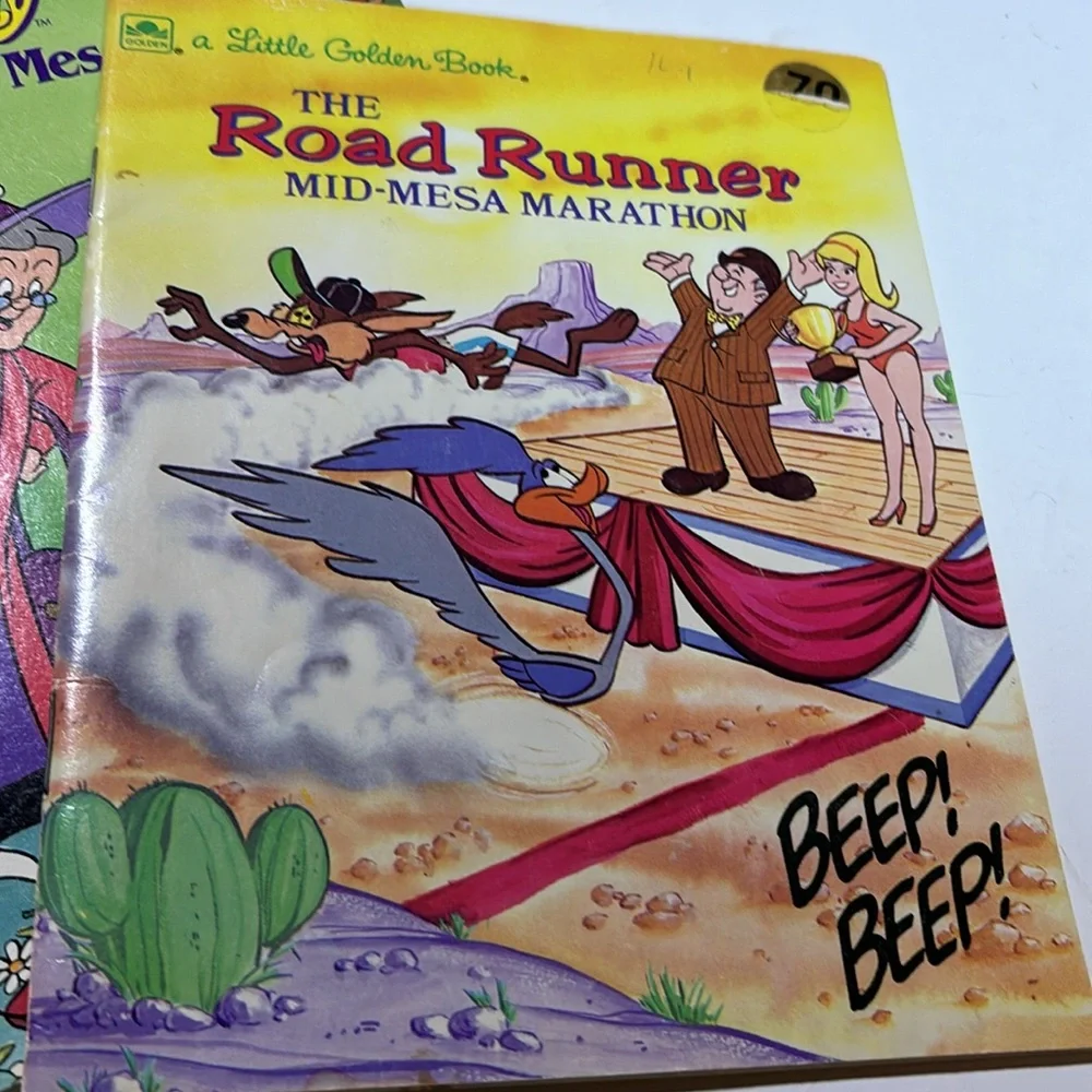 The Road Runner Mid-Mesa Marathon Looney Tunes Sylvester and Tweety What